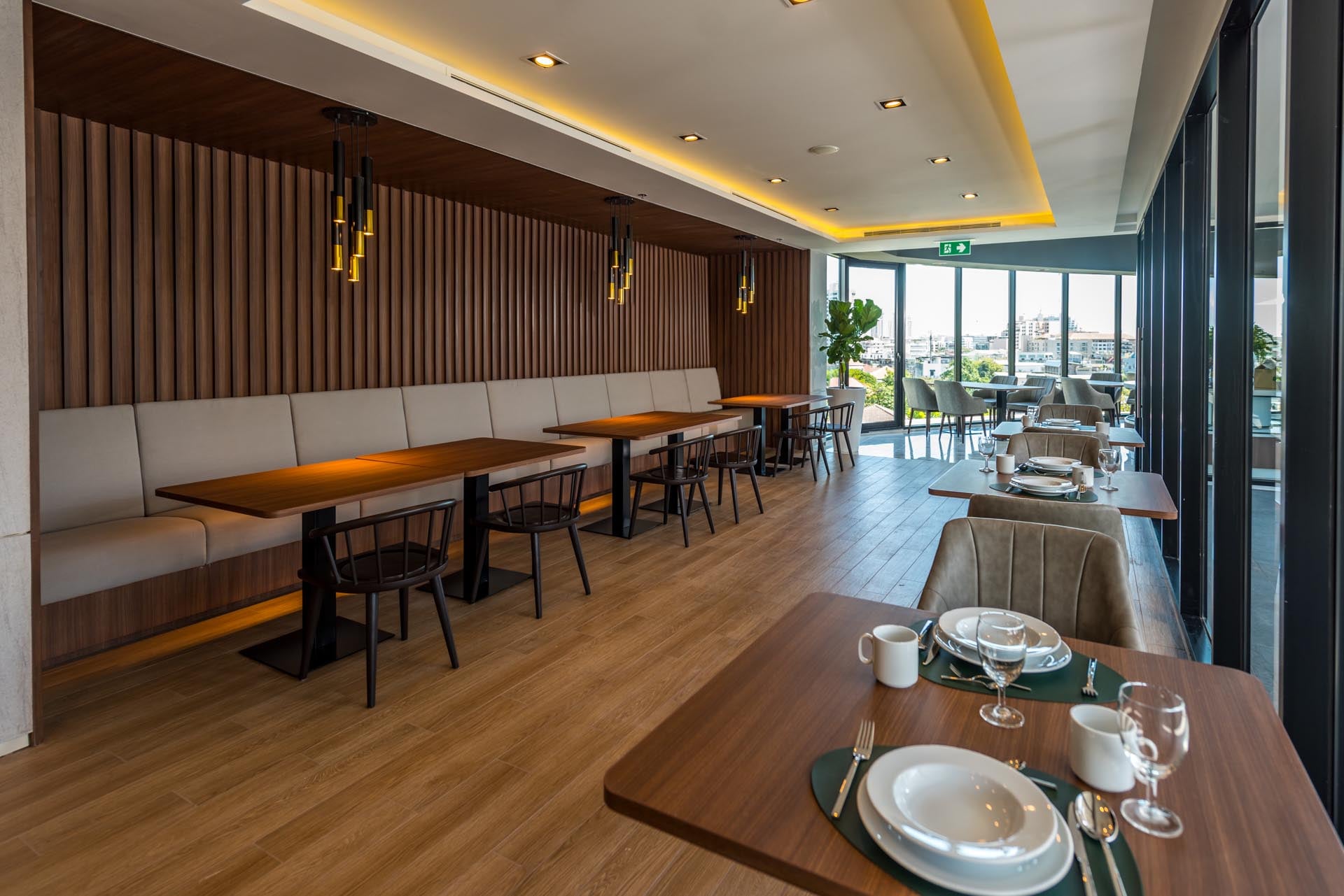 Restaurant area at Amanta Sathorn Residence