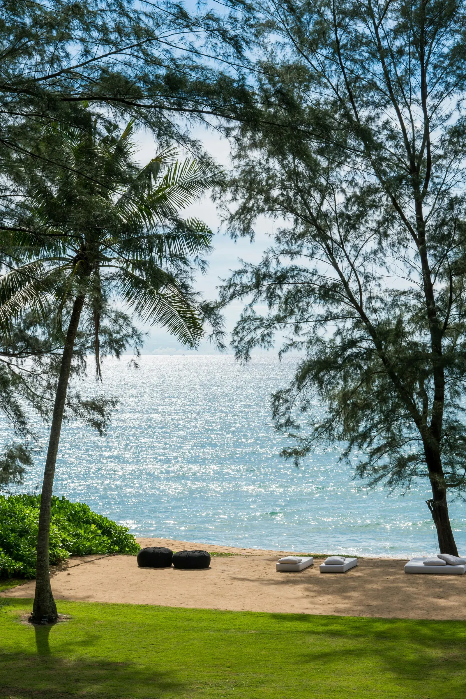 Beach activity in Thailand suited to family travel