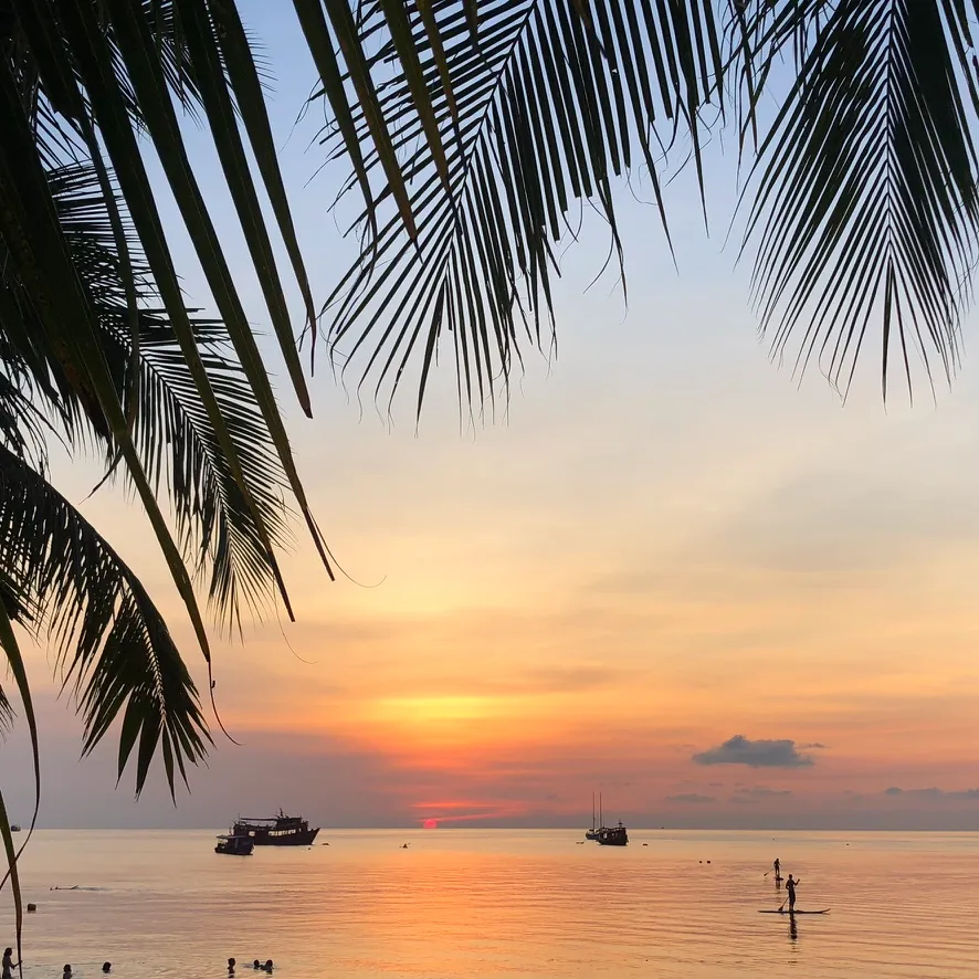 Romantic sunset for a Thailand honeymoon