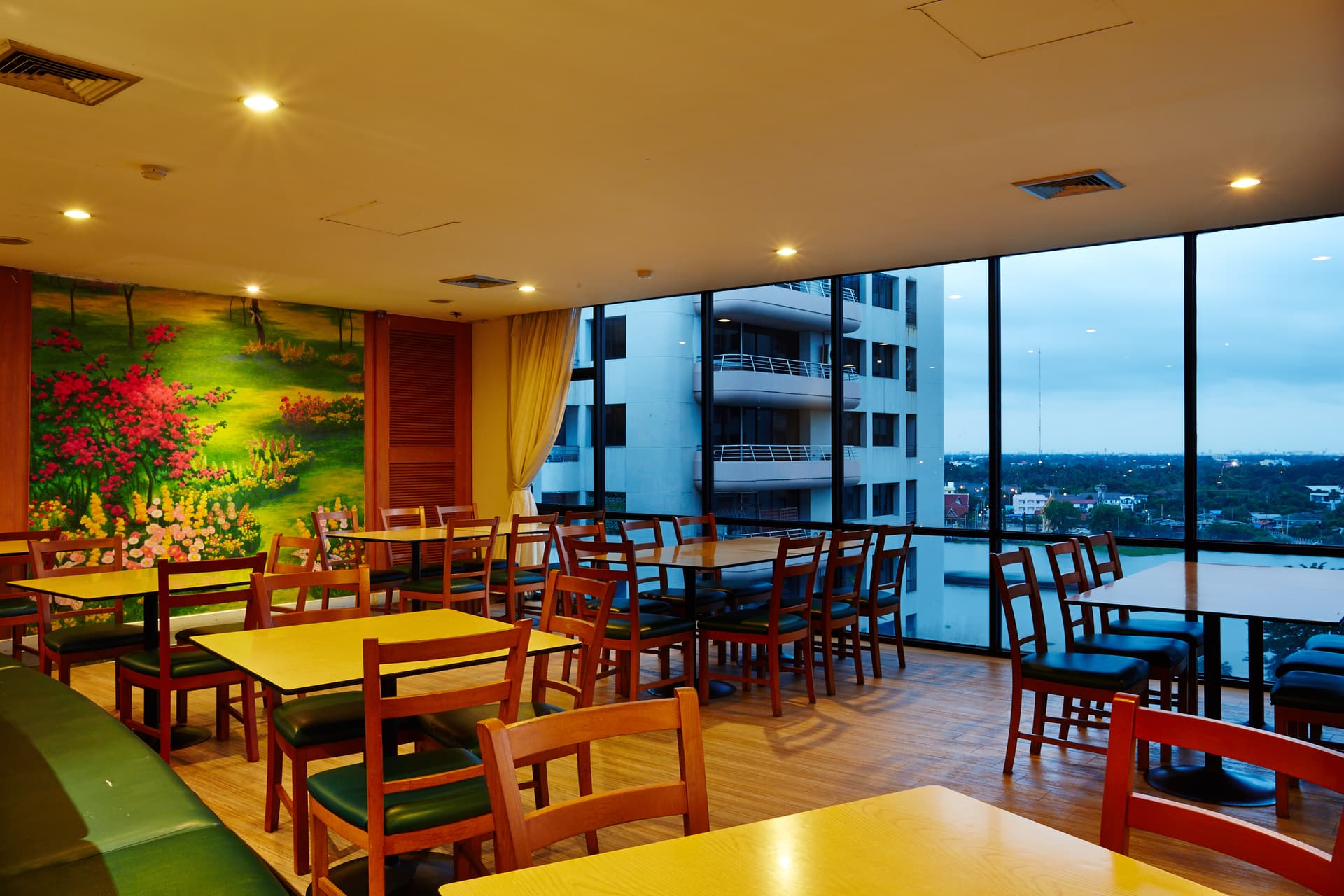 Main dining room at River Cuisine Restaurant, Riverine Place